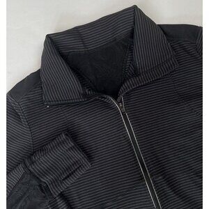 Lululemon Star Runner Lace Pullover Half Zip Women’s Medium Black Hyper Stripe